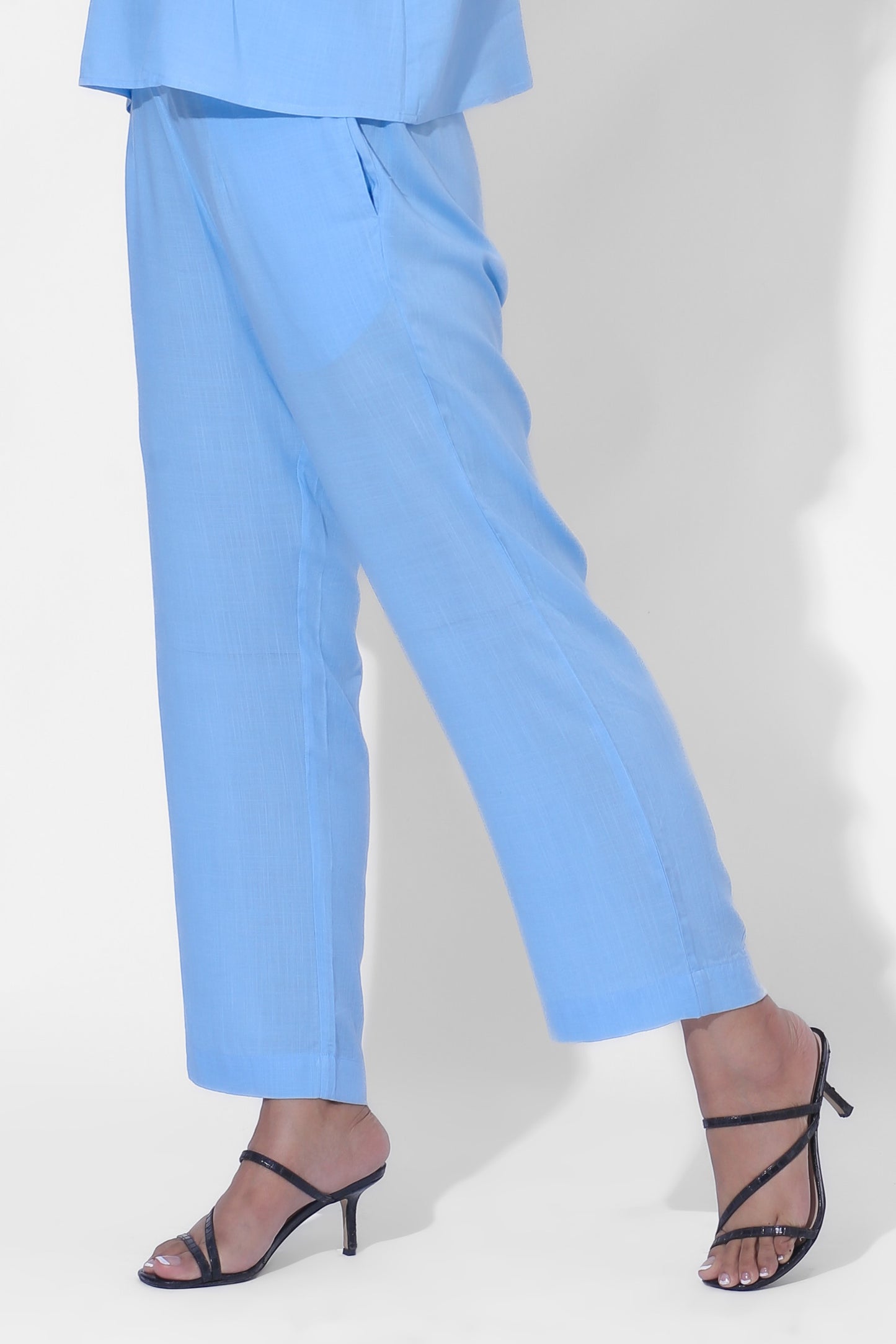 Taira Narrow Pants