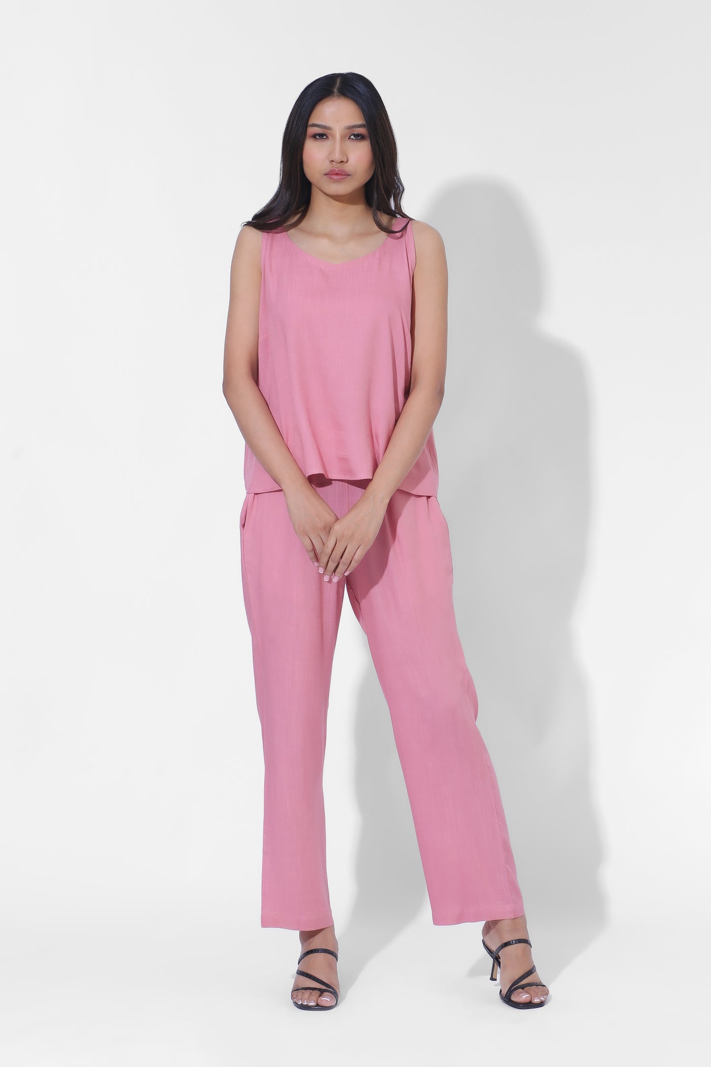 Taira Narrow Pants